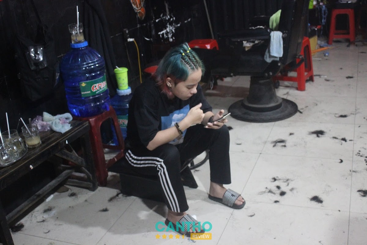 Tài Barber Shop Cái Răng