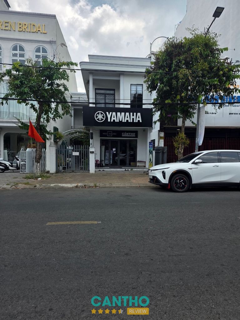 Cửa Hàng Nhạc Cụ Yamaha Cần Thơ Music Center tại Tân An