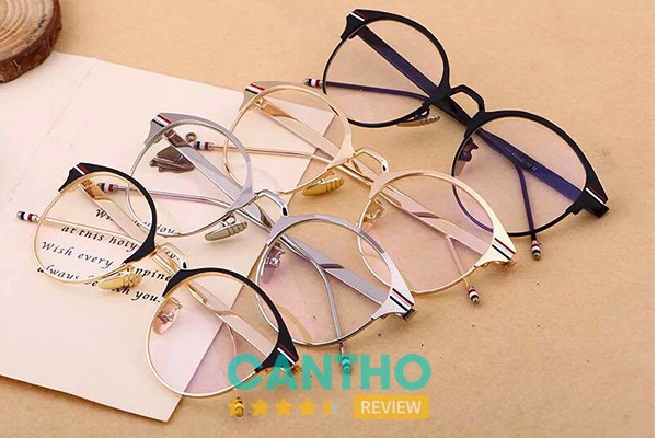 Mẫu kính cận nữ – hình ảnh minh họa cho cửa hàng mắt kính ở Cái Răng
