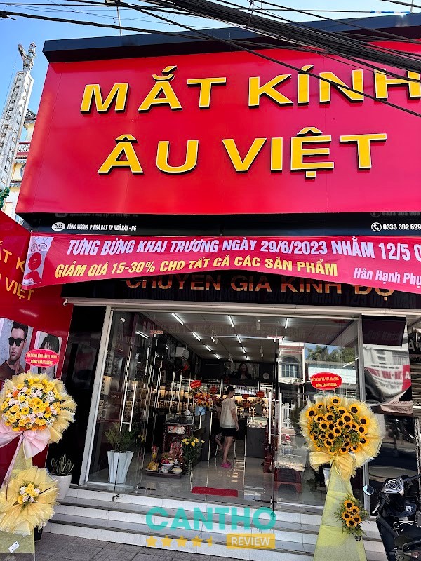 Cửa hàng Mắt Kính Âu Việt – sản phẩm tại cửa hàng