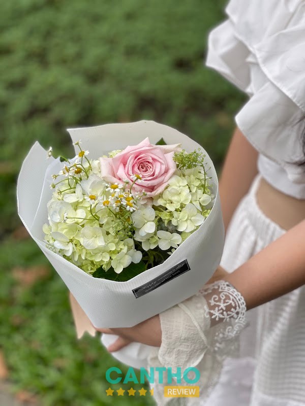 Hoa chúc mừng của Tiệm Hoa Happy