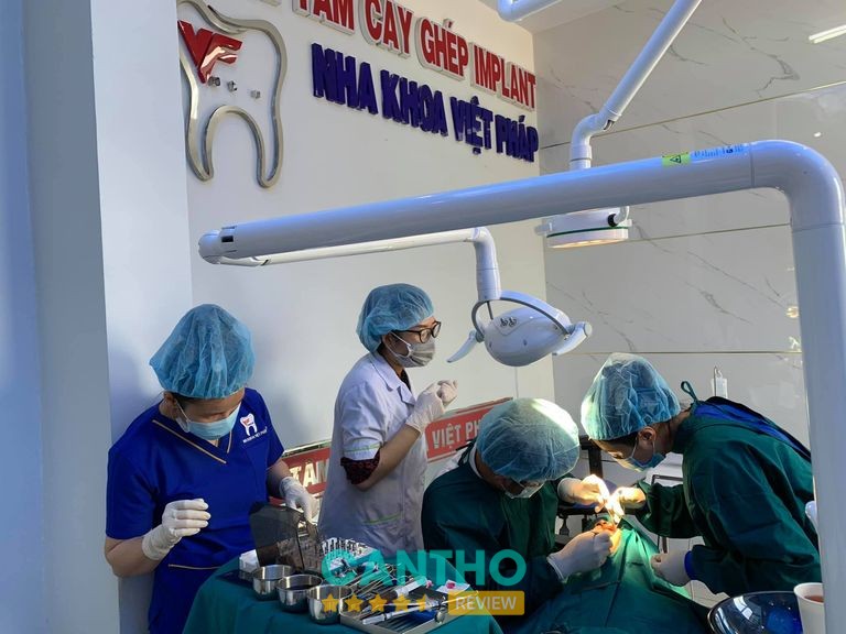 Nha Khoa Việt Pháp Cần Thơ – hình ảnh thực tế phòng khám