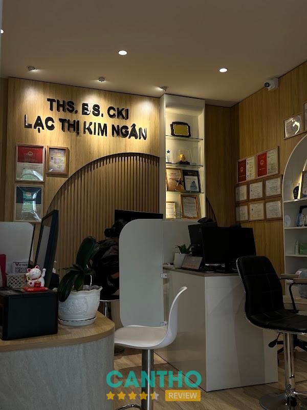 Phòng Khám Da Liễu Lạc's Beauty Center tại Tân An
