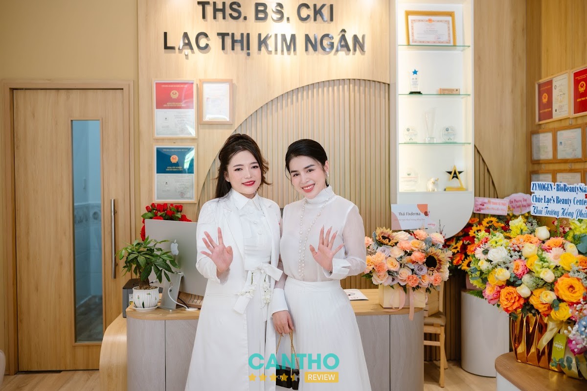 Khu vực chăm sóc da tại Lạc's Beauty Center