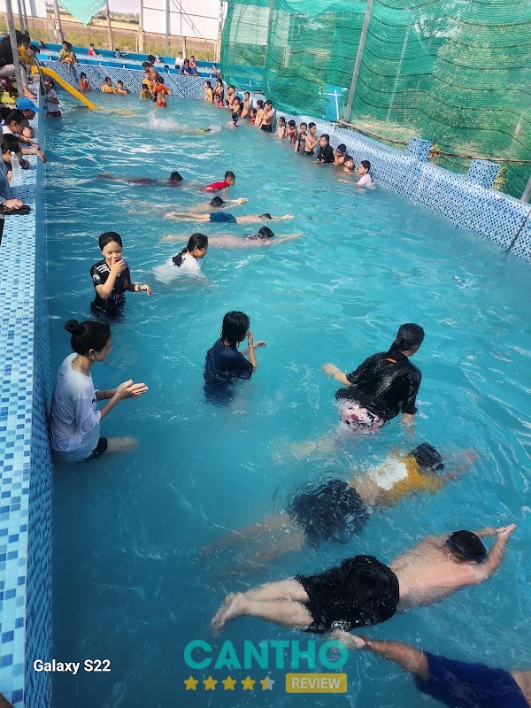 Hồ Bơi Phương Ngọc ở Hậu Giang