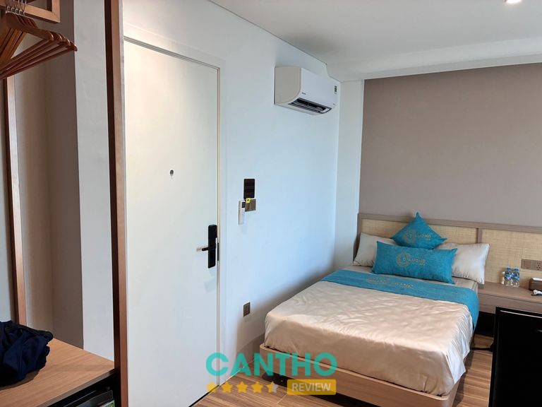 Diamond Hotel – không gian nghỉ hiện đại