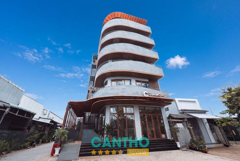 Diamond Hotel tại 125 Lê Hồng Phong Ngã Bảy