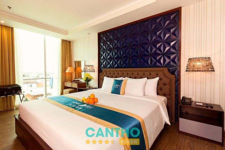 Ninh Kieu Riverside Hotel – khu vực khách sạn và cảnh quan