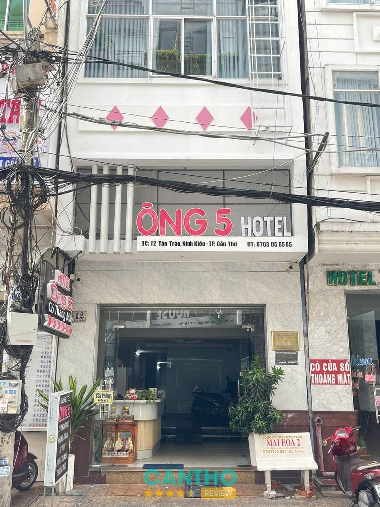 Ông 5 Hotel trên đường Tân Trào Ninh Kiều Cần Thơ