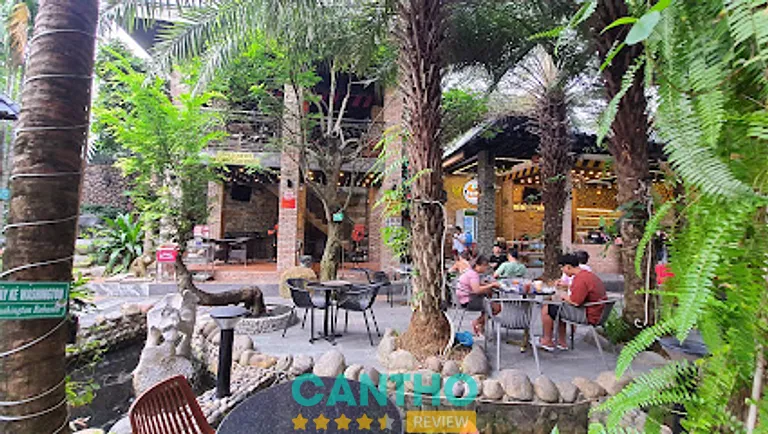 Nhà Dát Vàng Cần Thơ: Số 18 Đường số 6