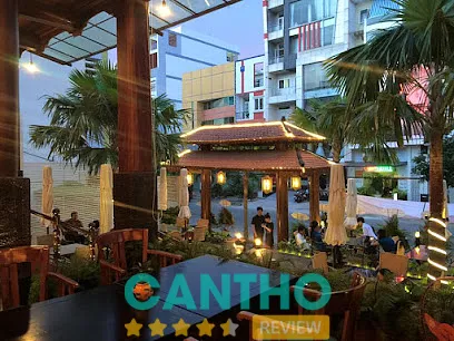 Nhà Gỗ Cafe (Wood House Coffee): 40 Phạm Ngọc Thạch, P. Cái Khế