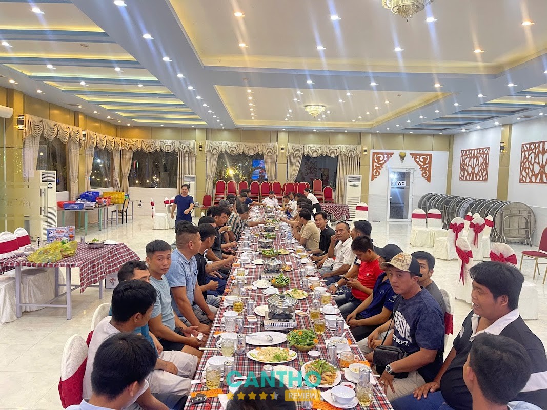 Nhà Hàng Sinh Thái Hồ Sen Sóc Trăng Phú Lợi