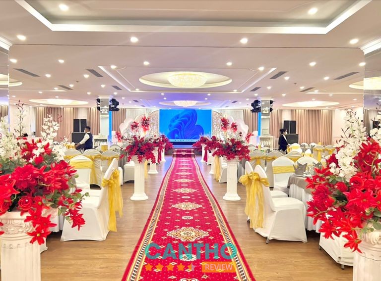 Queen Plaza – không gian nhà hàng tiệc cưới tại đường Lê Lợi Cần Thơ