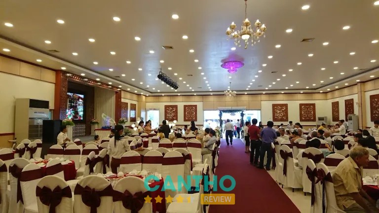 Nhà Hàng Vương Pạ tại đường Mạc Đĩnh Chi Phú Lợi