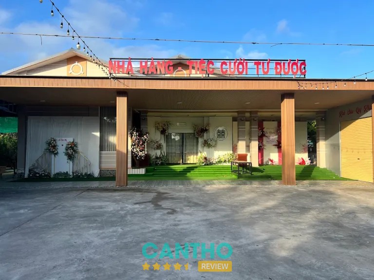 Nhà Hàng Tư Được – không gian phục vụ tiệc
