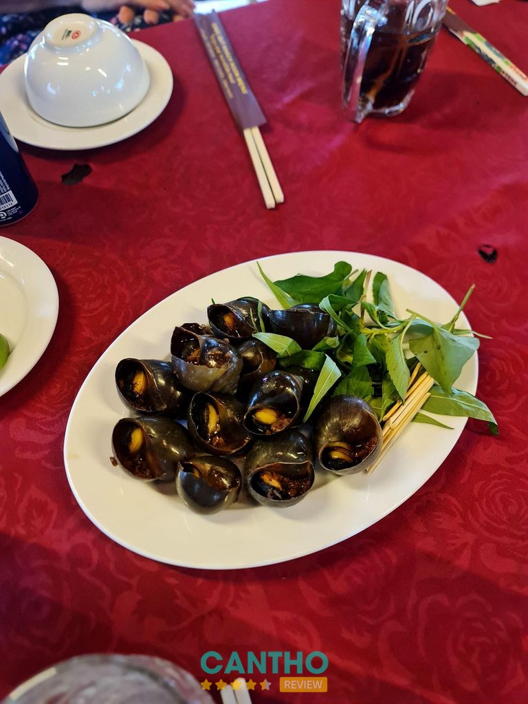 Nhà Hàng Hoa Sứ – không gian thực tế dành cho thực khách