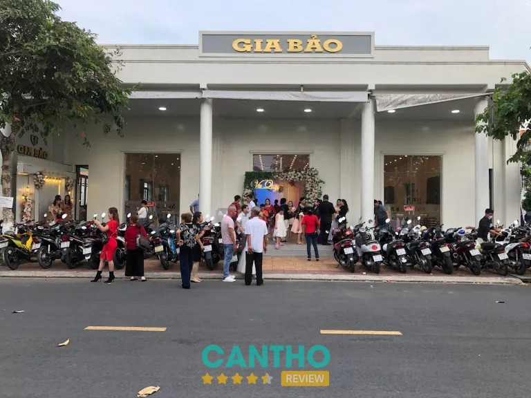 Nhà Hàng Gia Bảo – Hình ảnh thực tế nhà hàng tại Ngã Bảy