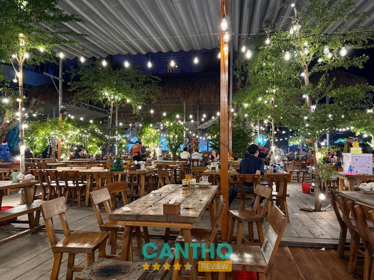 Restaurant & Café Lotus Ninh Kiều – nhà hàng gần bến Ninh Kiều