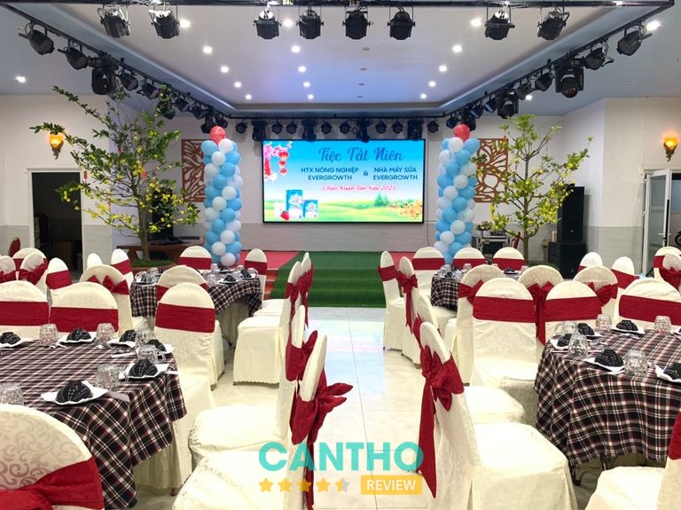 Nhà Hàng Sinh Thái Hồ Sen Sóc Trăng – không gian nhà hàng sinh thái