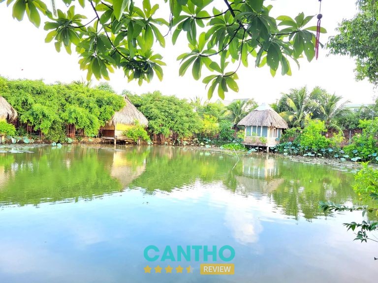 Nhà Hàng Sinh Thái Hồ Sen Sóc Trăng – không gian ẩm thực và họp mặt