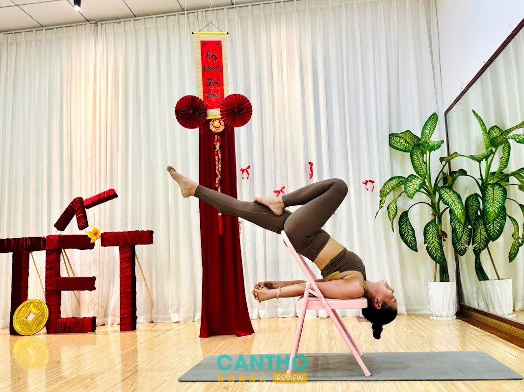 Karma Yoga Ninh Kiều