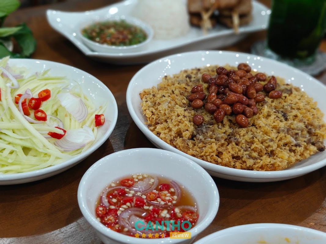 Không gian Pad Thái Bình Thủy