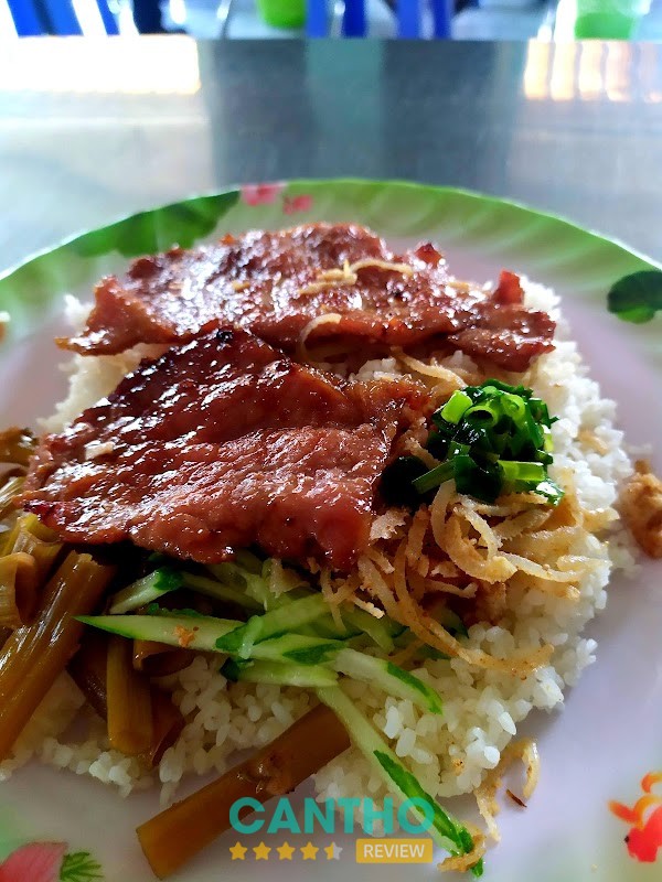 Quán Cơm Sáu Tỷ – hình ảnh 2