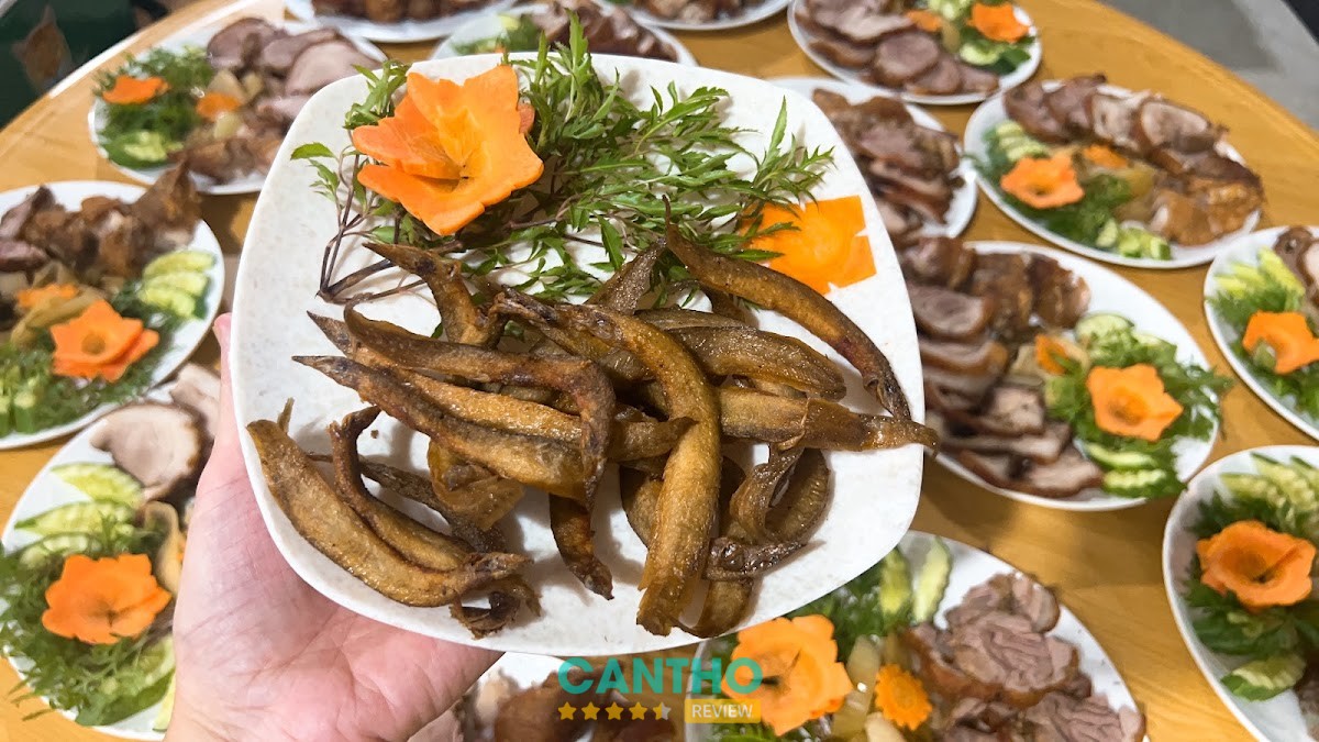 Nhà Hàng Hầm Rượu Bia Sệt hình ảnh 2