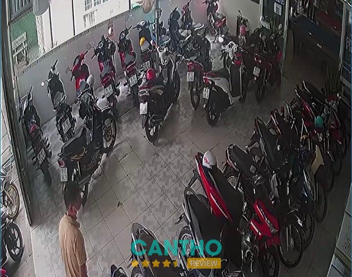 Bàn chơi tại Bida máy lạnh Phú Hải