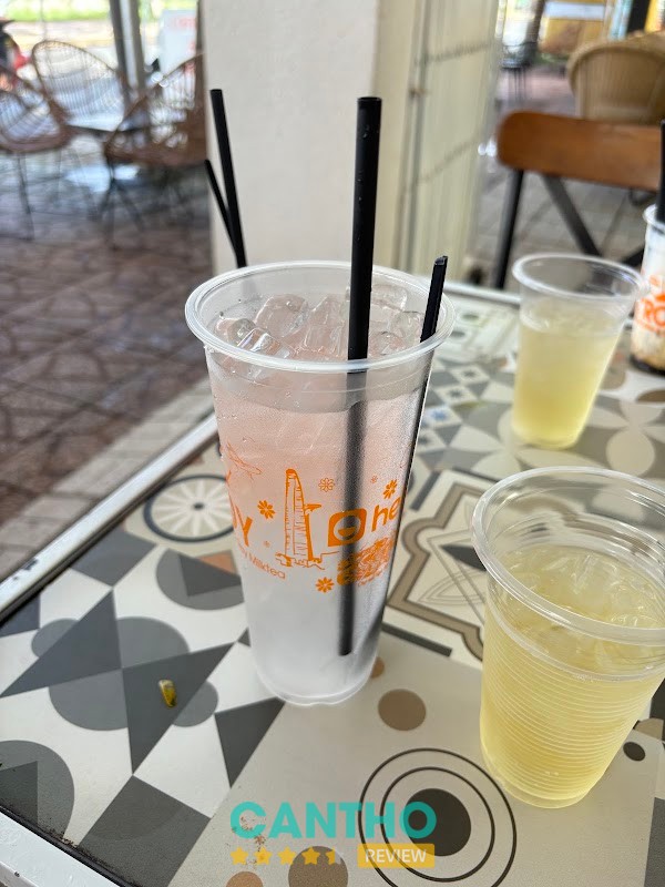 Góc check-in Coffee Ngã Bảy