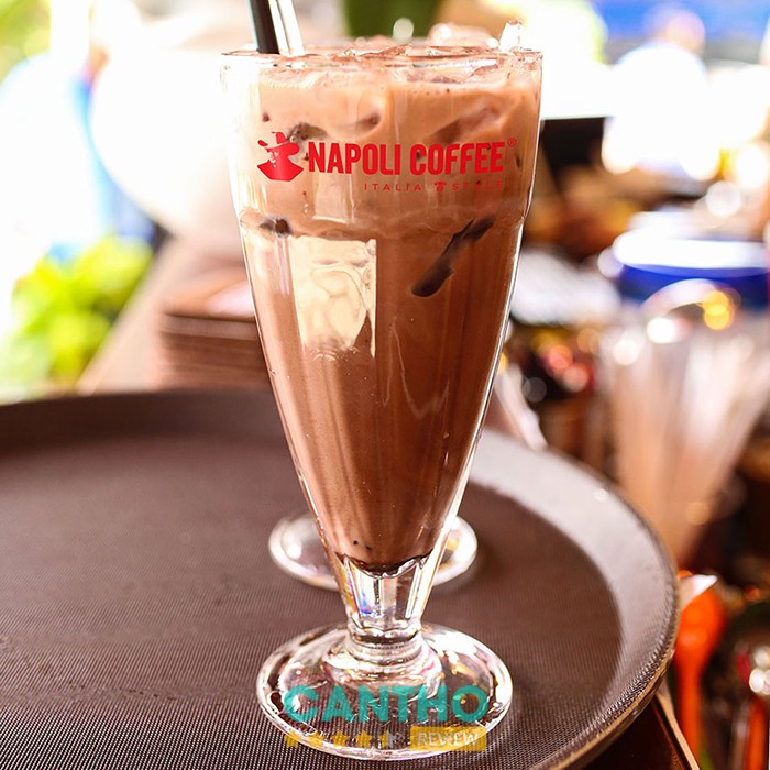 Không gian Napoli Coffee