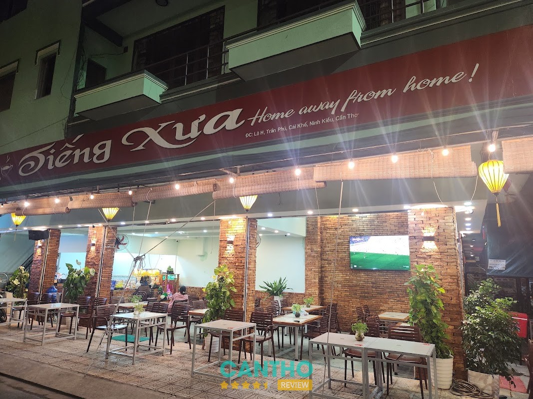 Coffee & Food Tiếng Xưa tại Cái Khế