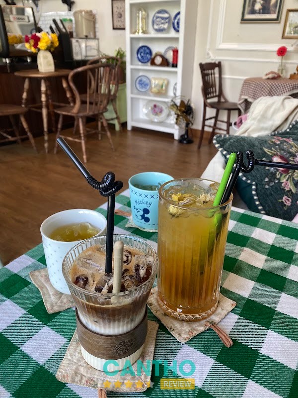 Không gian Fairy Garden Cafe & Bistro