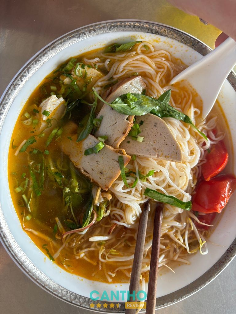 Cơm Chay Oanh – hình ảnh thực tế 2