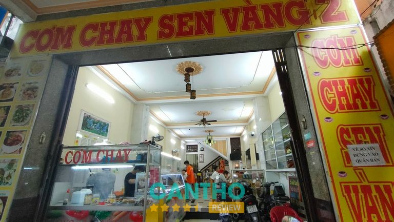 Quán Cơm Chay Sen Vàng 2 tại đường Đề Thám Ninh Kiều