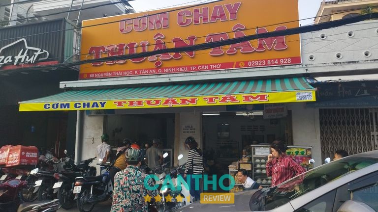 Cơm Chay Thuận Tâm tại đường Nguyễn Thái Học Ninh Kiều