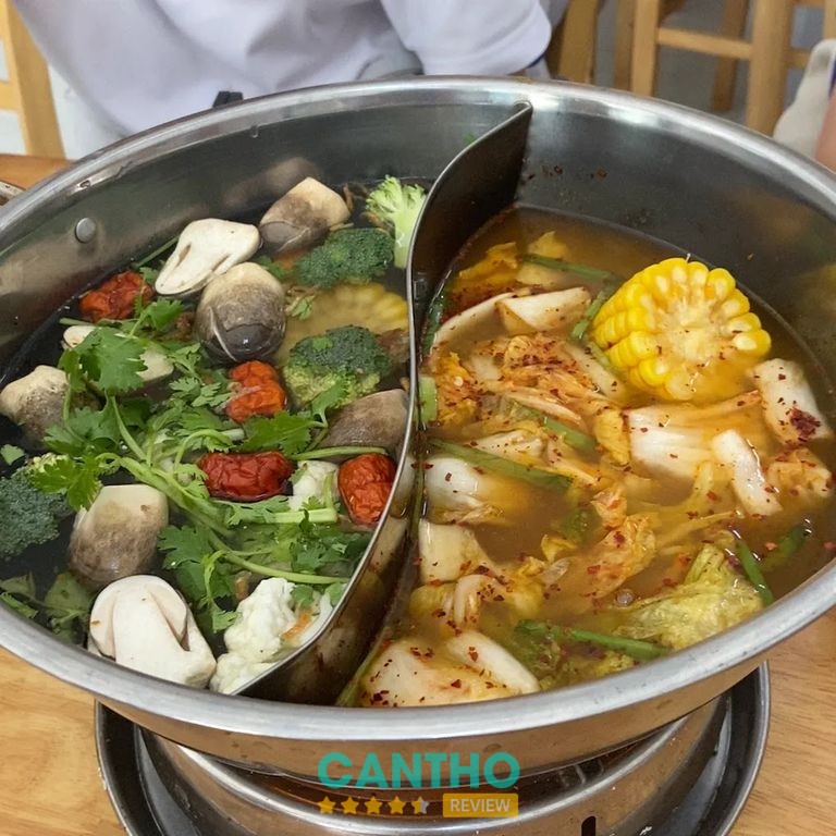 Lẩu Chay Chế Út – không gian thưởng thức lẩu chay