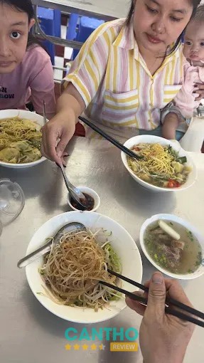 Hủ Tiếu Mì Cao Bá Quát – hình ảnh 2