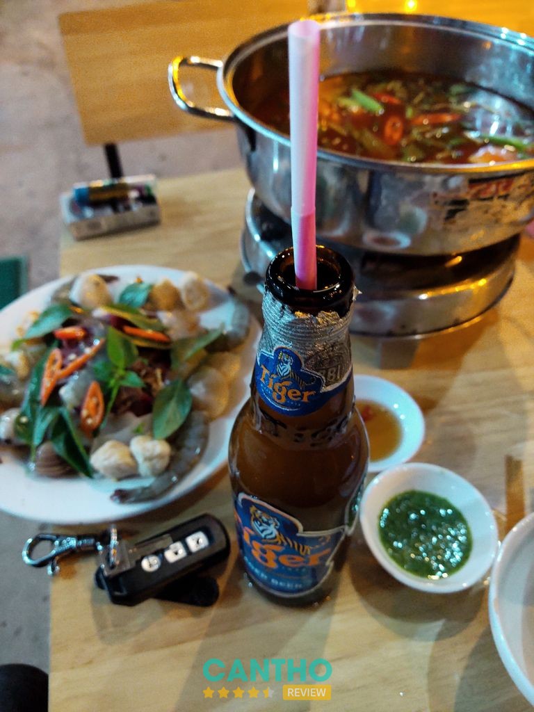 Không gian và trải nghiệm tại Quán Ốc 79 đường Lê Duẩn