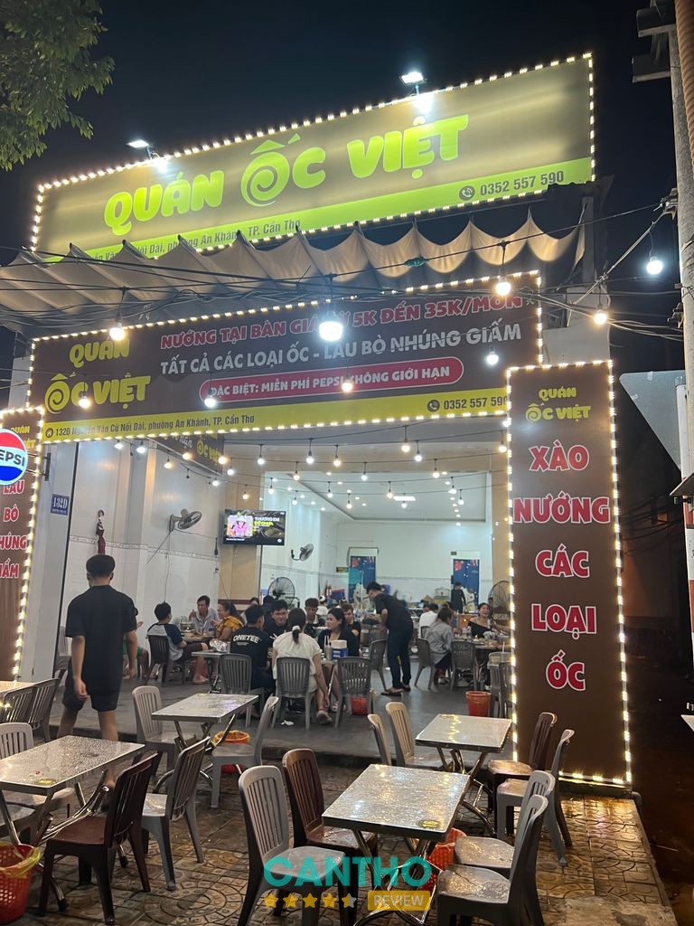 Quán Ốc Việt – món ăn và không gian 2