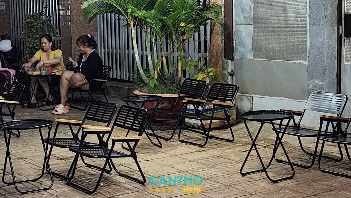 Trà Sữa Cafe October Cái Khế
