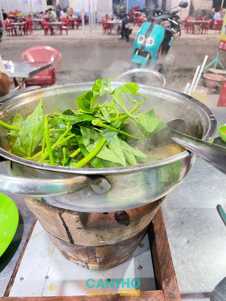 Không gian Vịt Nấu Chao Tuấn Khang Phú Lợi