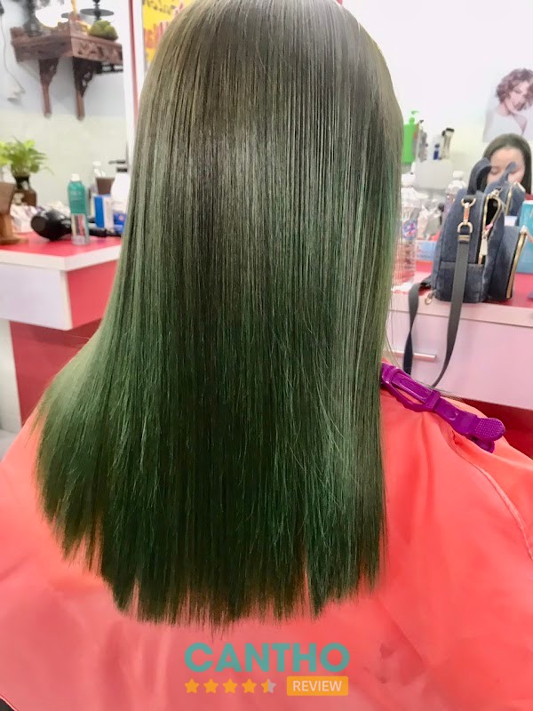 Salon Tóc Quốc Nam Ngã Bảy