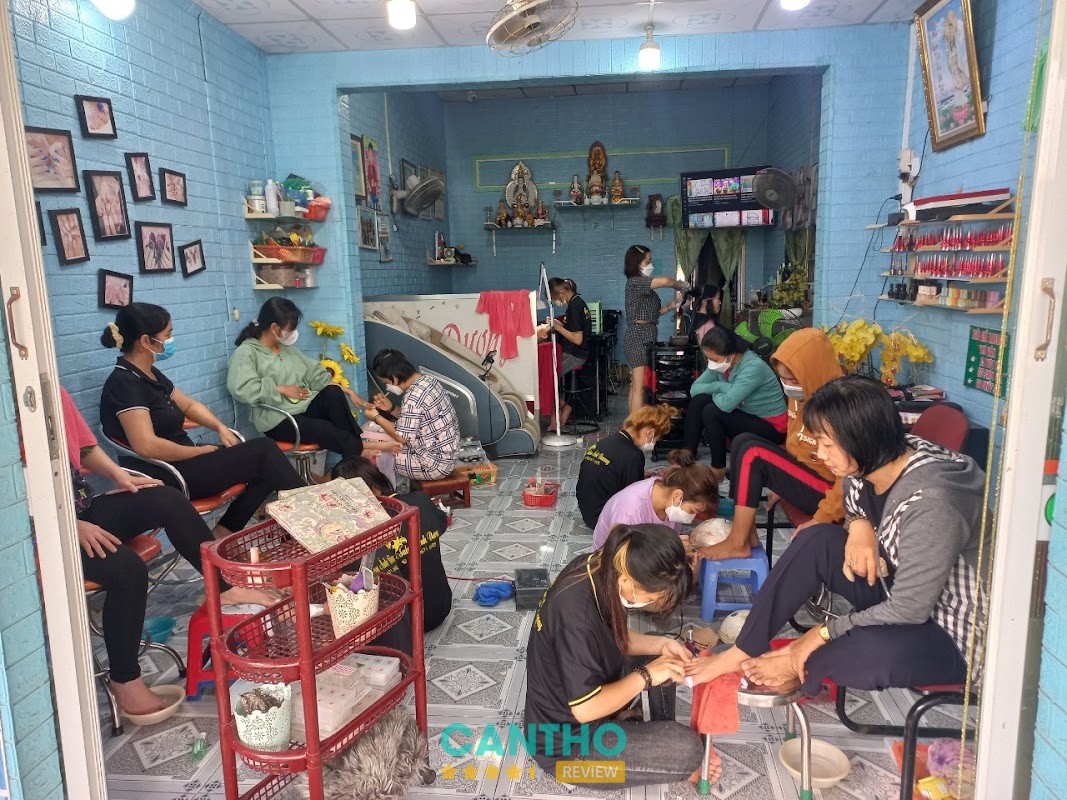 Không gian Salon Ánh Dương