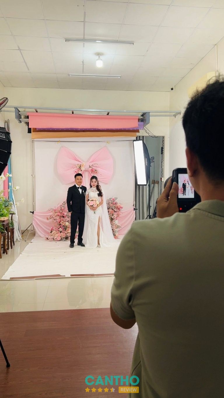 Tân Việt Studio Ngã Bảy