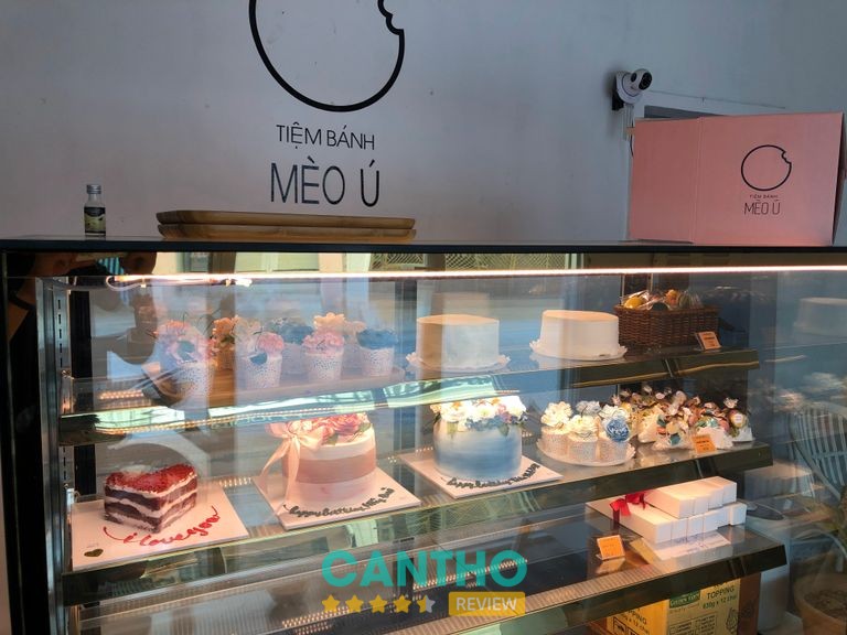 Tiệm Bánh Mèo Ú tại số 130 Bà Triệu Sóc Trăng