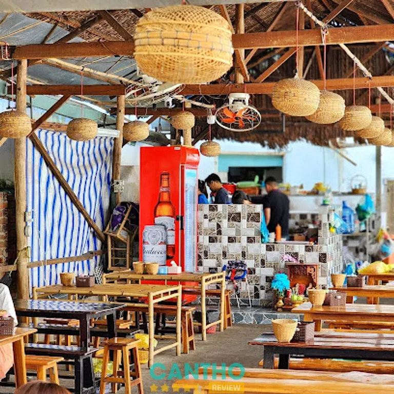 Tiệm Bún A Nhỉu: 41 Mạc Thiên Tích, P. Ninh Kiều