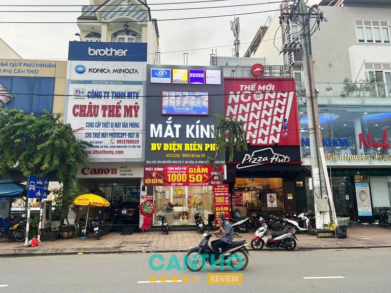 Mắt Kính BV Điện Biên Phủ – không gian cửa hàng
