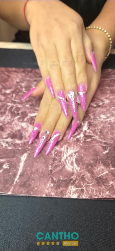 Không gian Tiệm Nails Oanh