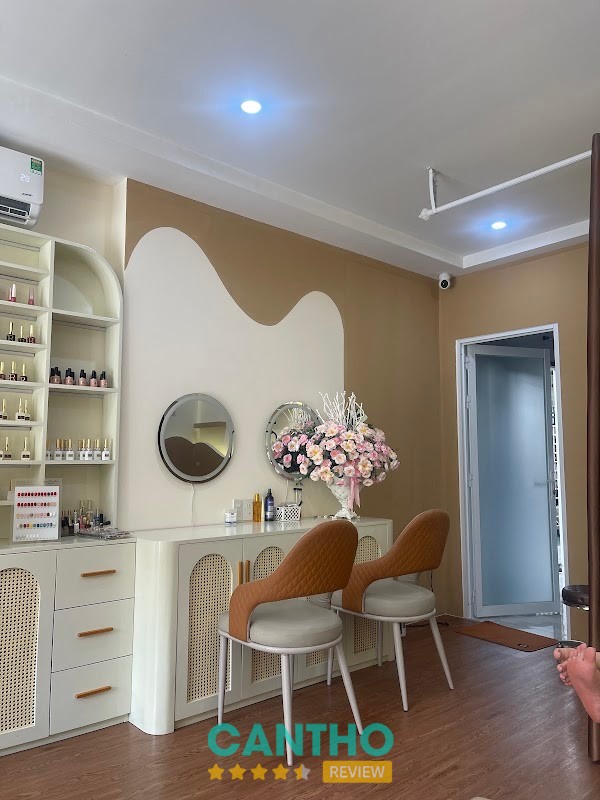 Tháng 5 Spa Hưng Phú